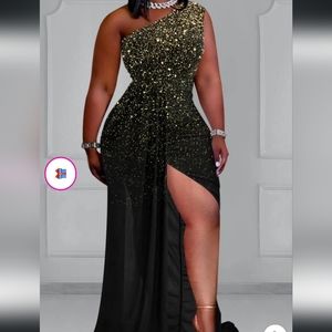 Elegant Black and Gold One-Shoulder Dress